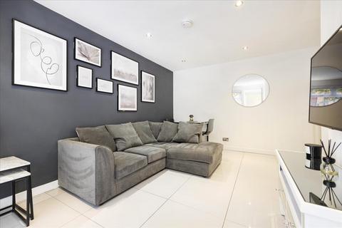 undefined, 21 Hutchison Crossway, Edinburgh, EH14
