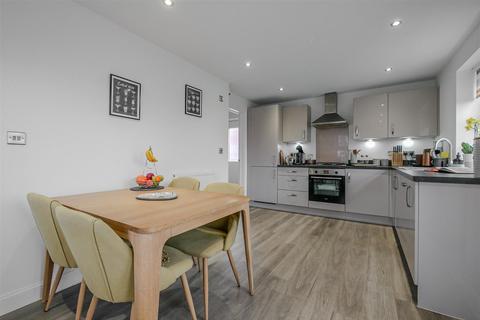 undefined, Gerard Avenue, Benson OX10