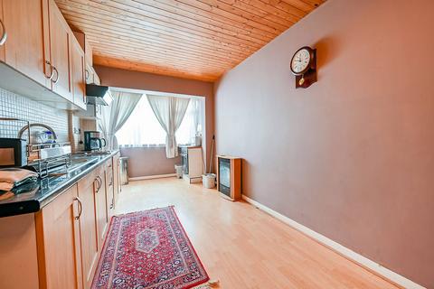 undefined, Templewood, Ealing, London, W13