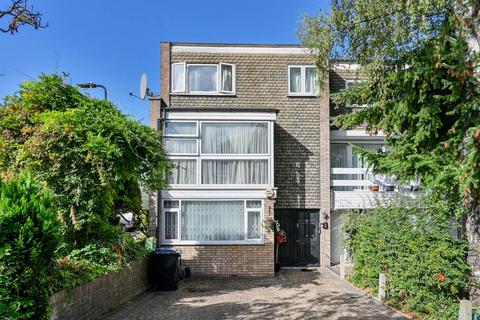 1 bedroom house to rent, Templewood, Ealing, London, W13