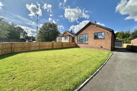 2 bedroom detached bungalow for sale, Halifax Road, Liversedge