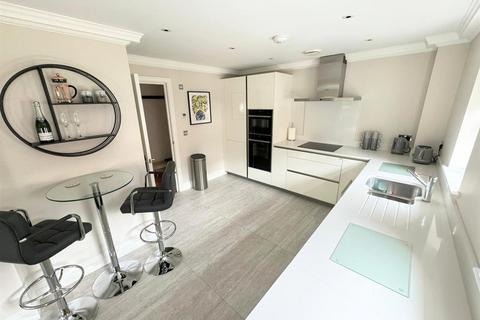 undefined, The Village, Prestbury