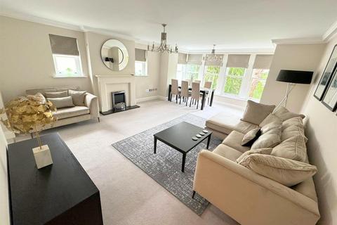 undefined, The Village, Prestbury