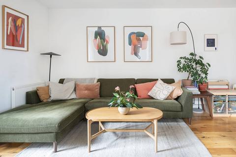 2 bedroom flat for sale, Palmers Road, Palmers Road, Bethnal Green, London, E2