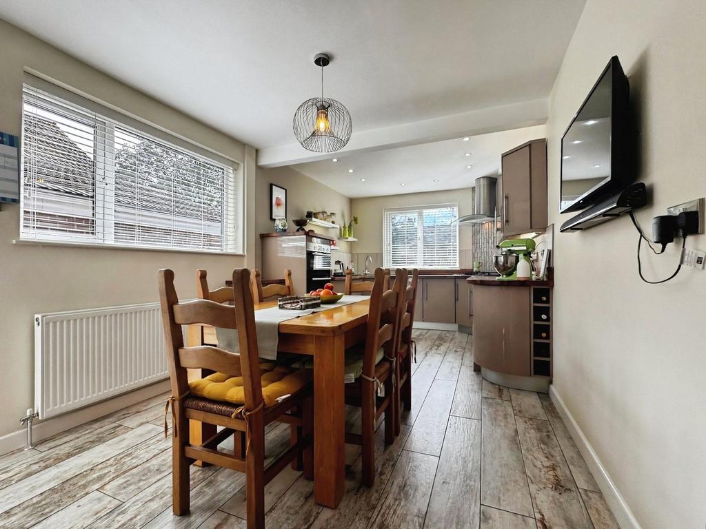 Picture No. 09