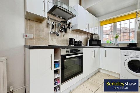 22 Cedar Grove, Waterloo, Liverpool, L22 2AE