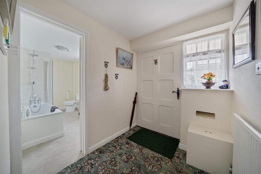 Entrance Hall &amp; Bathroom