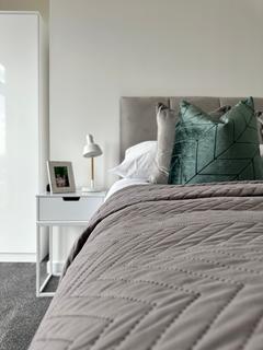undefined, London Road, Staines-upon-Thames, TW18