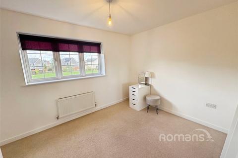 24 Elk Path, Three Mile Cross, Reading, RG7 1WE