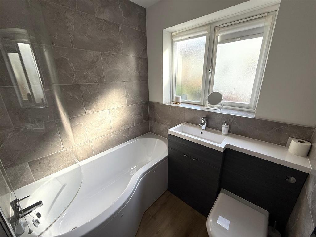 Bath.jpg