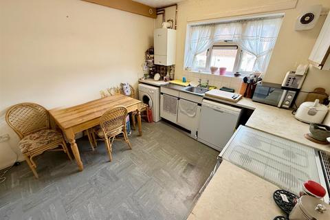 undefined, South Quay, Great Yarmouth
