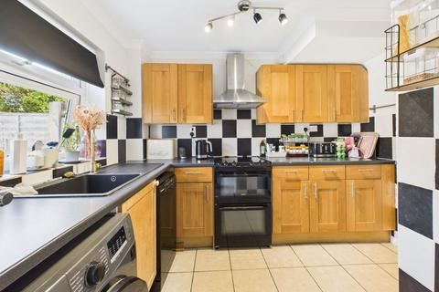 undefined, Willow Crescent, Worthing, BN13