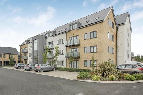 undefined, 16 Ruston Close, Reading