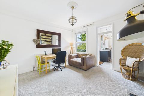 3 bedroom terraced house for sale, Christchurch Road, Old Town, HP2