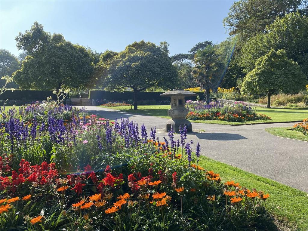 Kingsnorth-Gardens-Folkestone-scaled.jpeg