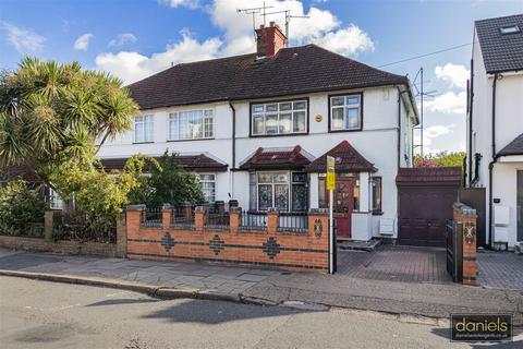 undefined, Sudbury Avenue, Wembley