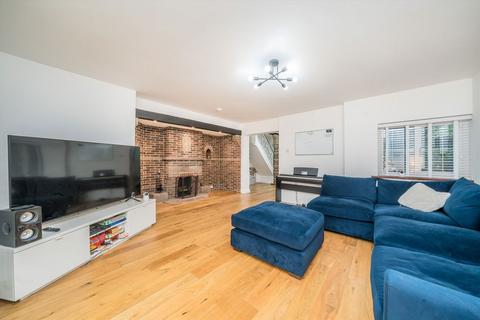 undefined, West End Lane, Esher KT10