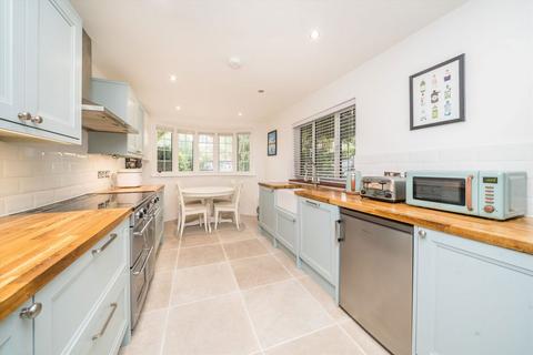 undefined, West End Lane, Esher KT10