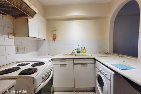 undefined, Colet Close, Palmers Green, N13