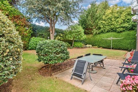 4 bedroom detached house for sale, Berkley Drive, Belgrave Park, Chester