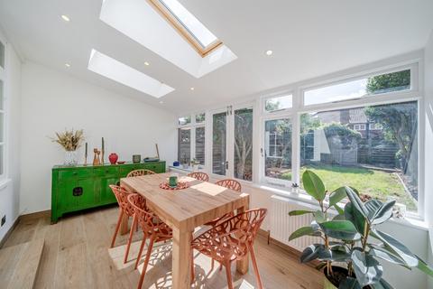 3 bedroom terraced house for sale, Emba street, Bermondsey, London, SE16