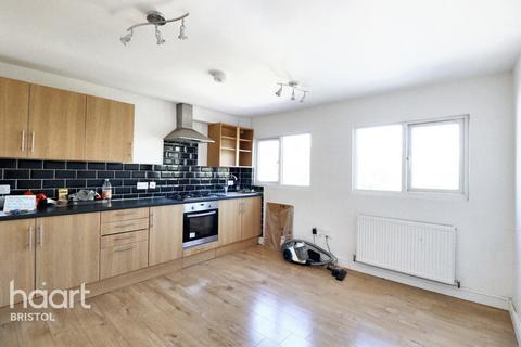 Avonmouth Road, BRISTOL