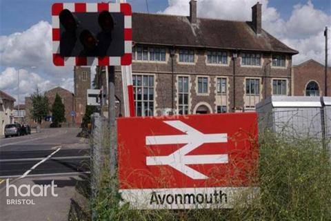 2 bedroom flat for sale, Avonmouth Road, BRISTOL