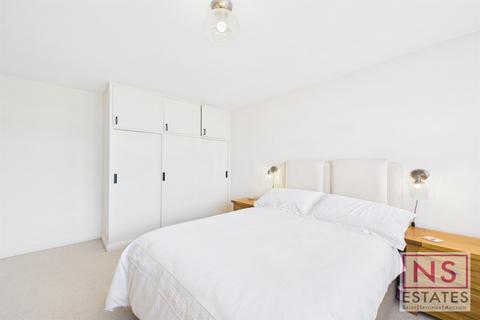5 Aylton Drive, Middlesbrough, TS5 8HW