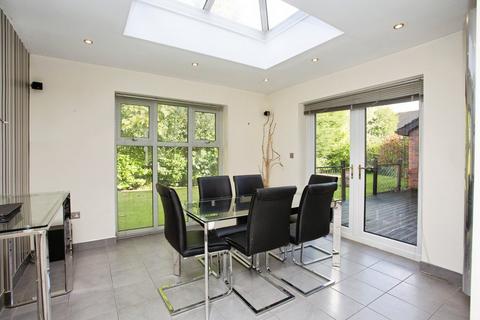 undefined, Ash Grove, Preston PR4