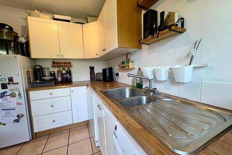 4 bedroom semi-detached house for sale, Maliston Road Great Sankey, Warrington