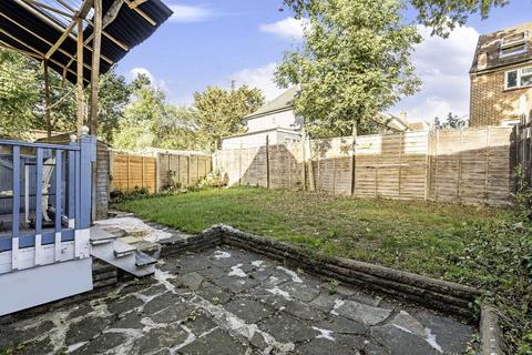 20 Cherry Crescent, Brentford, TW8 8NN