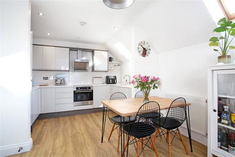 2 bedroom apartment for sale, South Road, Luton, Bedfordshire, LU1