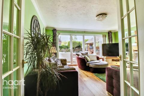 undefined, Elsham Way, Swindon