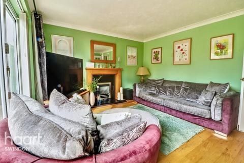 undefined, Elsham Way, Swindon