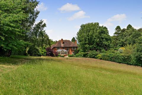 undefined, Tennysons Ridge, Haslemere, Surrey