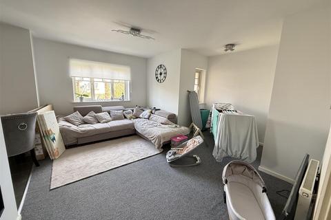 undefined, Caroline Court, Burton-On-Trent DE14