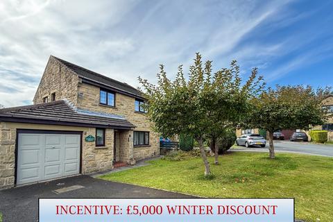 Woodleigh Grove, Huddersfield HD4