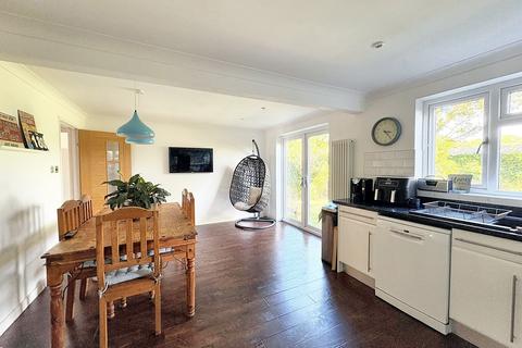 4 bedroom detached house for sale, Verwood