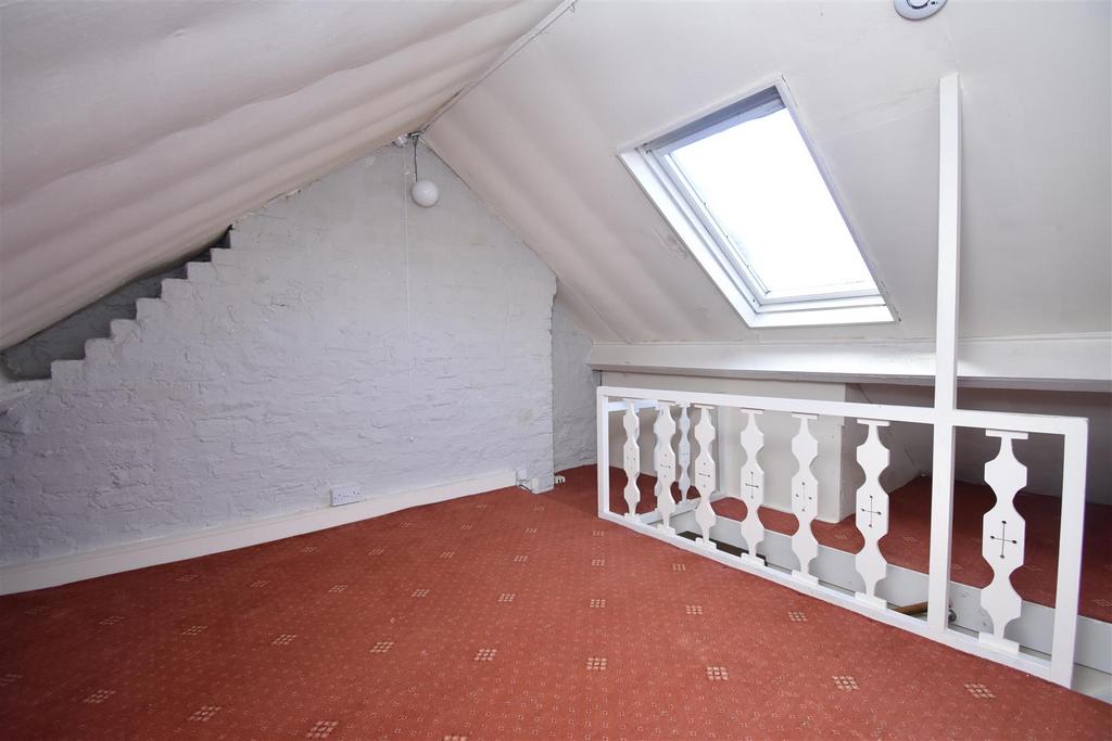 Loft.JPG