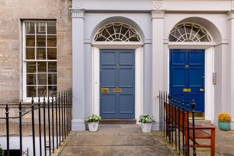 27 Forth Street, Edinburgh, EH1 3LE
