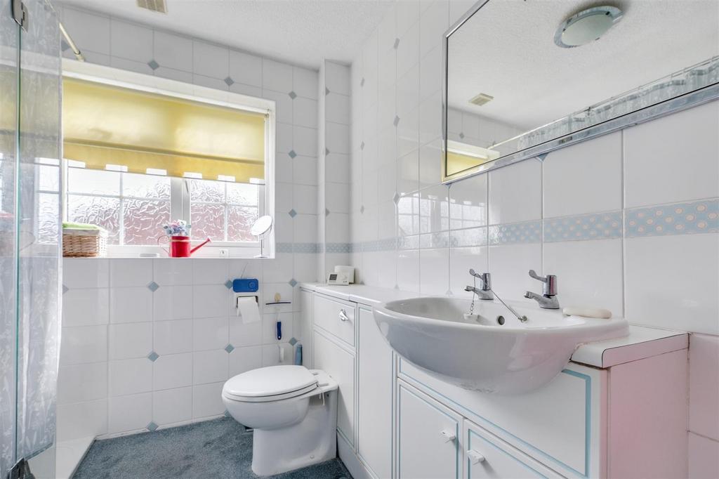 Shower Room 2.jpeg