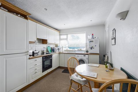 undefined, Wollaton Vale, Wollaton, Nottingham