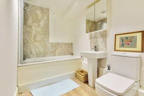 1 bedroom flat for sale, The Hundred, Romsey, Hampshire, SO51