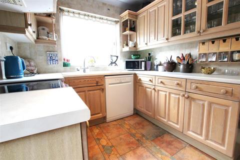 3 bedroom semi-detached house for sale, Priory Close, Swanland HU14