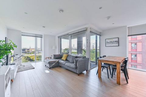 2 bedroom flat for sale, Pilot Walk, Greenwich, London, SE10