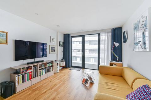 2 bedroom flat for sale, Hawthorne Crescent, Greenwich, LONDON, SE10