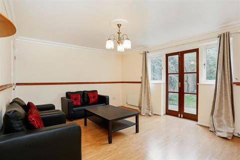 undefined, Hawthorn Avenue, Victoria Park, E3