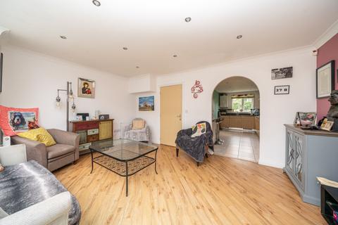 undefined, Rickmansworth Road, Watford, WD18