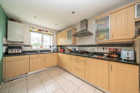 undefined, Rickmansworth Road, Watford, WD18