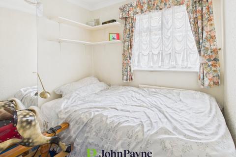3 bedroom bungalow for sale, Wade Avenue, Styvechale Grange, Coventry, CV3
